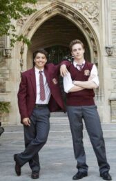 Бруно и Башмак: Прыгай в бассейн онлайн бесплатно HD Rezka