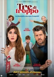 Постер к Трое лишних смотреть онлайн на HD Rezka